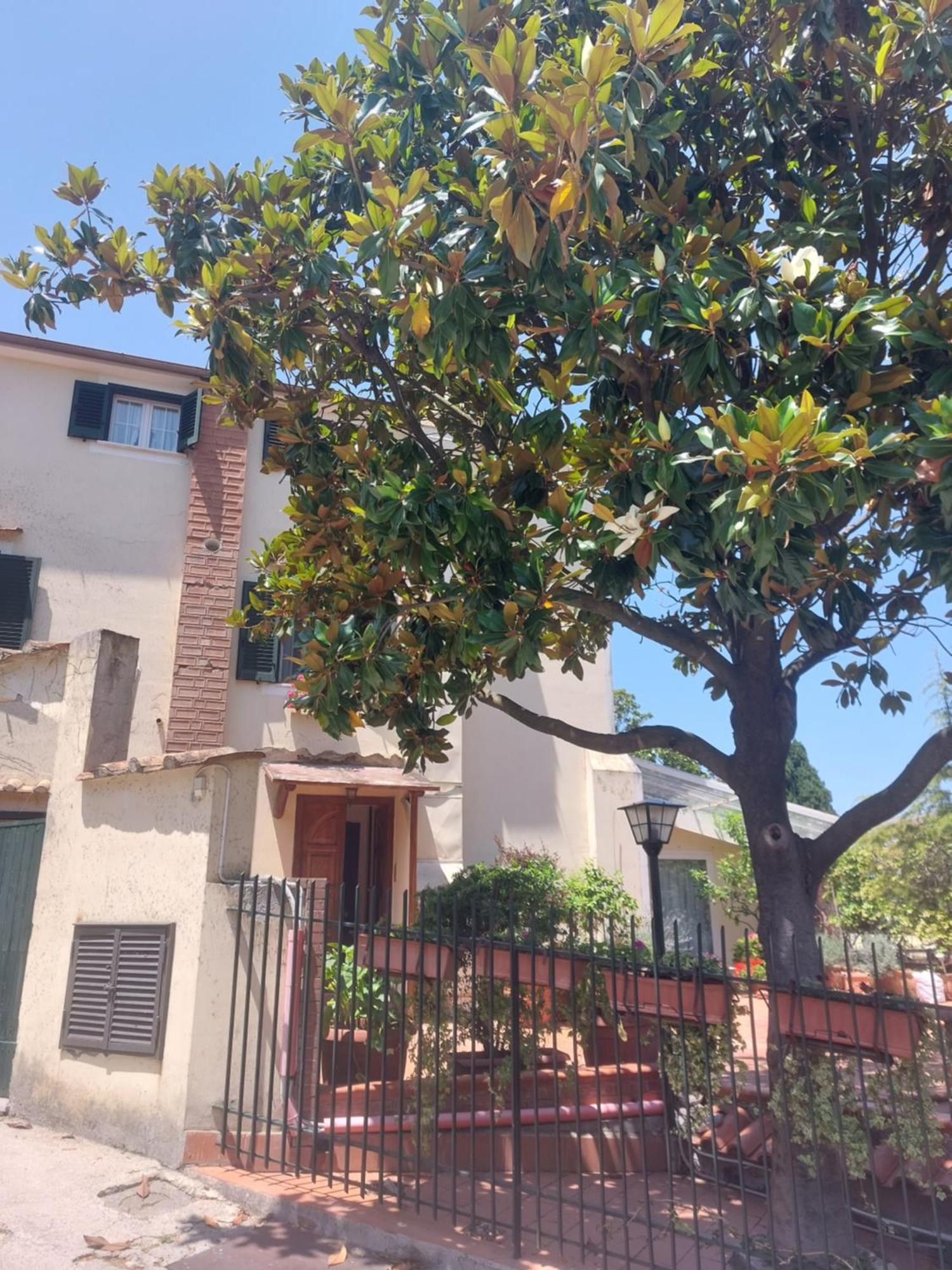 Apartament La Magnolia Locazione Breve Cava deʼ Tirreni Zewnętrze zdjęcie